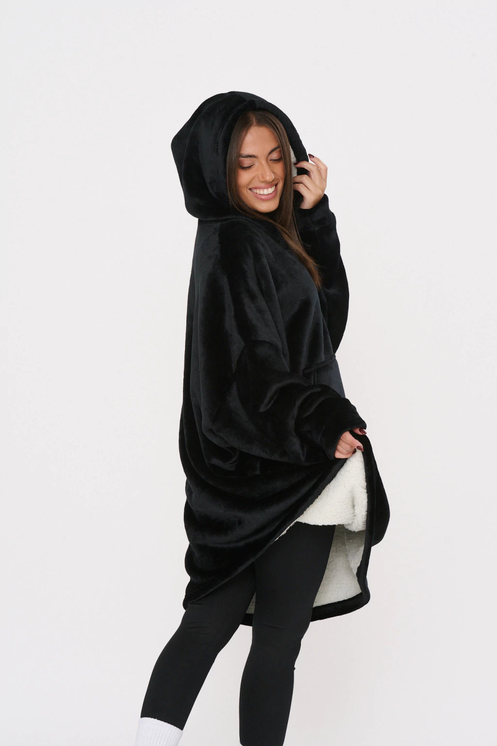 Buzo Manta Canguro Gigante Polar Corderito Unisex